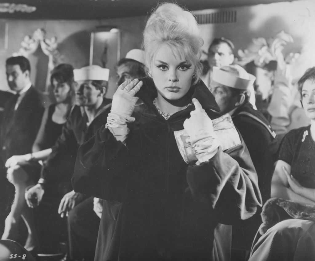 Actress Elke Sommer, known for roles in 1960s comedies and espionage films, dies at 85 — Delafield Community news